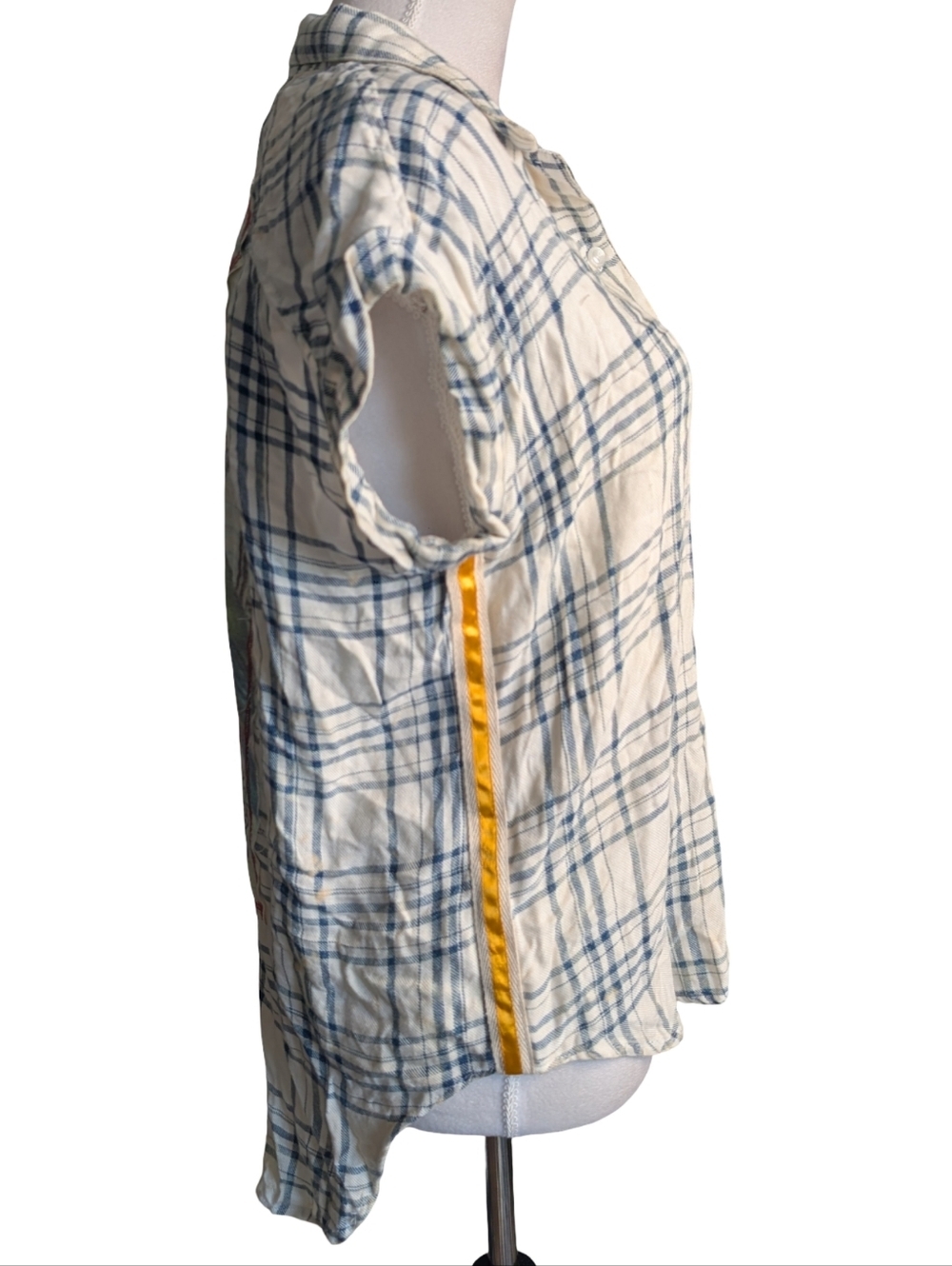 The Nu Vintage Distressed button-down blouse in size Large, NWT - Picture 4 of 10